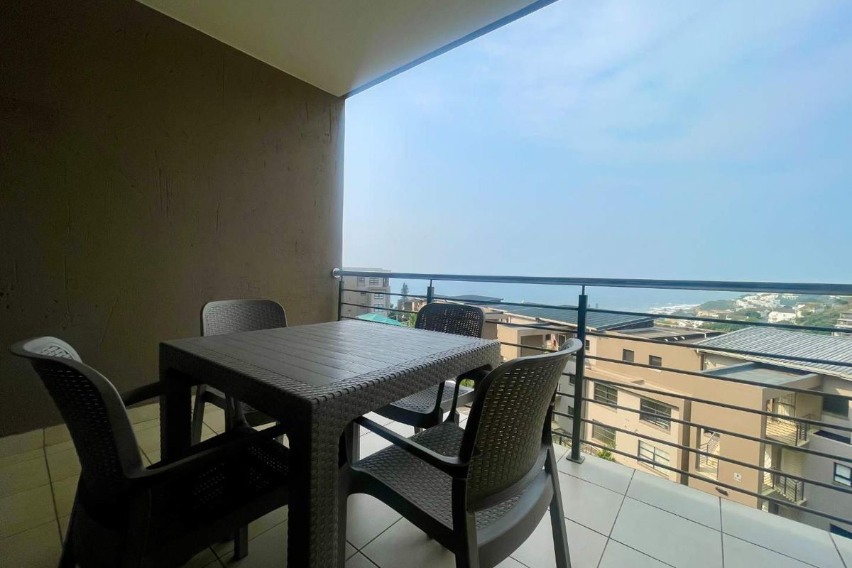 2 Bedroom Penthouse with Ocean views - Photo 5