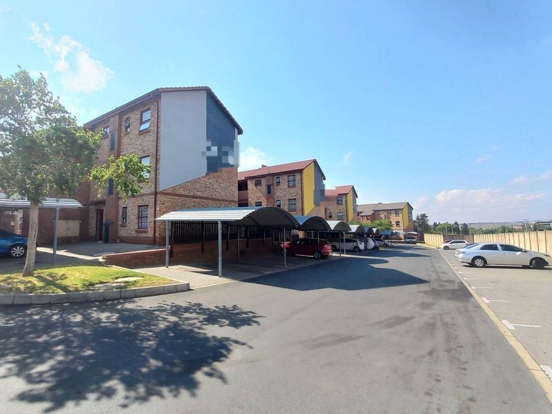 Two Bedrooms Apartment for Sale at San Ridge Heights - Photo 2