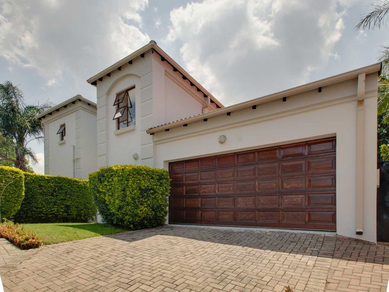 3 Bedroom Cluster for sale in Randpark Ridge - Photo 2