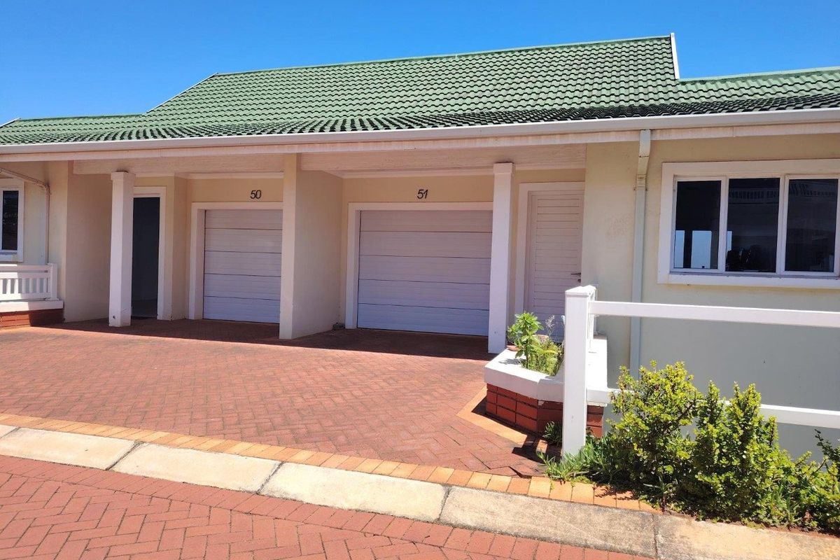 1 bedroom Apartment in Mount Edgecombe - Photo 2