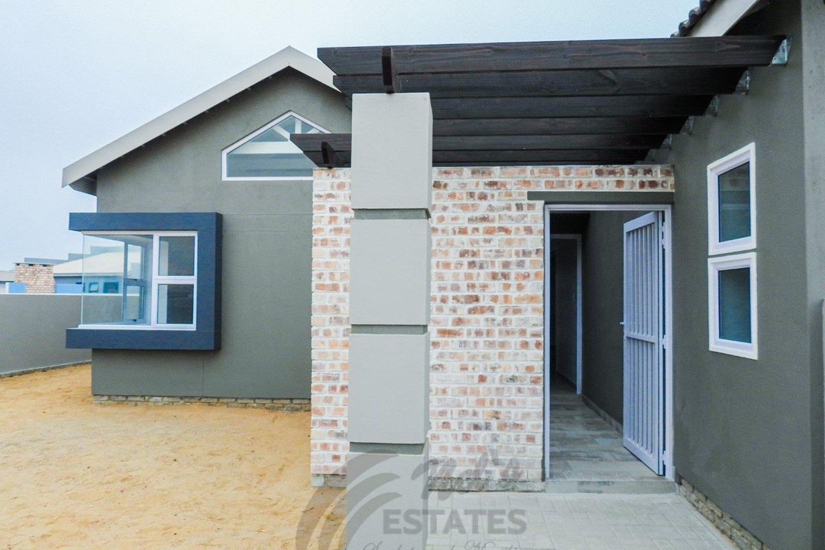 House For Sale in Extension 15, Swakopmund - Photo 2