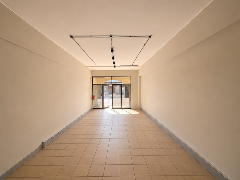 36m2 Shop To Let in Gillitts Shopping Centre - Photo 4