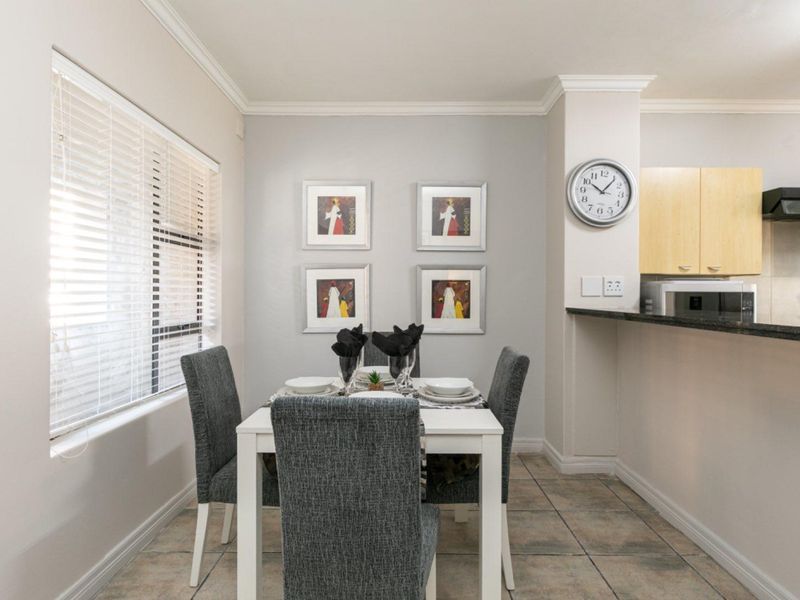 FURNISHED 2 BEDROOMS - Photo 4