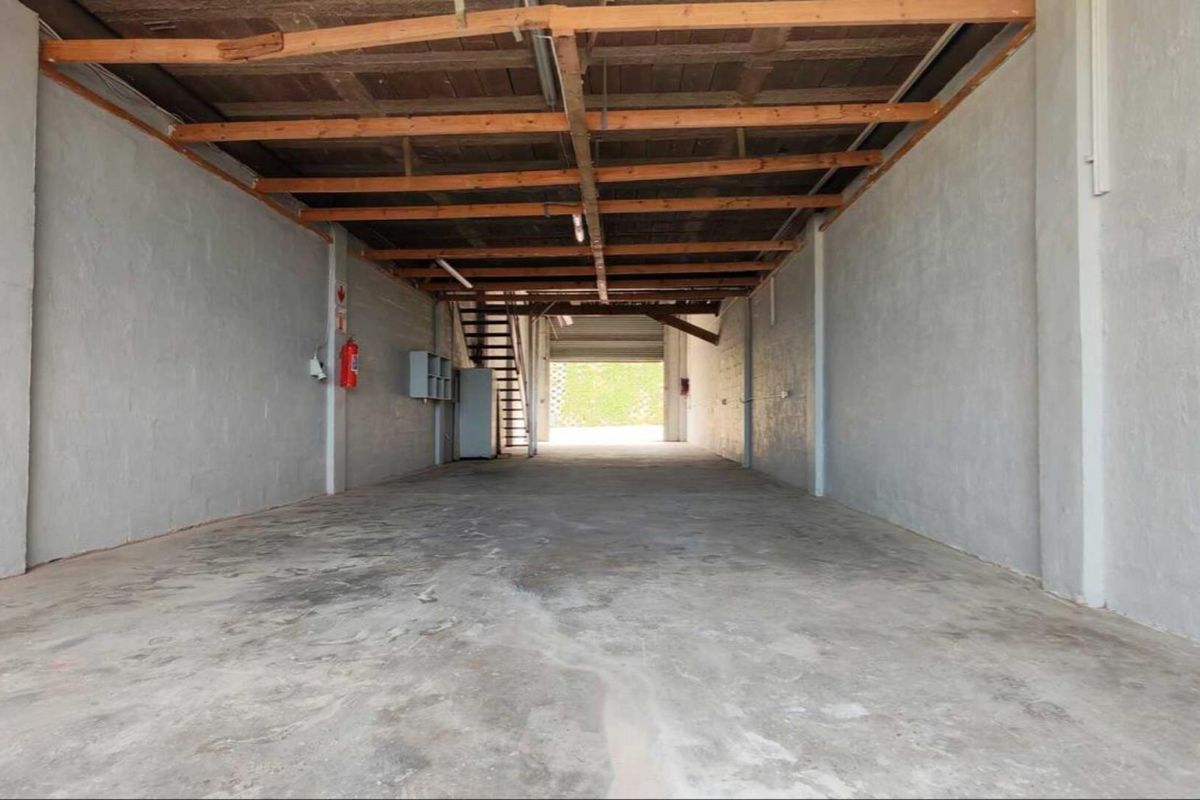 191m2 Mini Factory For Sale in New Germany - Photo 4