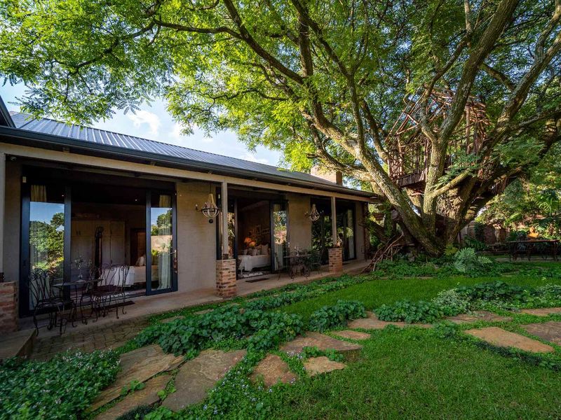 An Exceptional Cape Venacular Masterpiece in Rynfield with excellent security - Photo 10