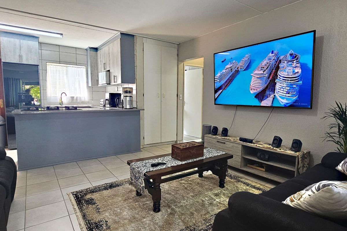 ABSOLUTELY STUNNING Newly renovated Apartment in Radiokop - Photo 5