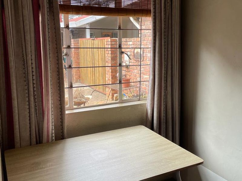 COMFY FLAT TO RENT - Photo 9