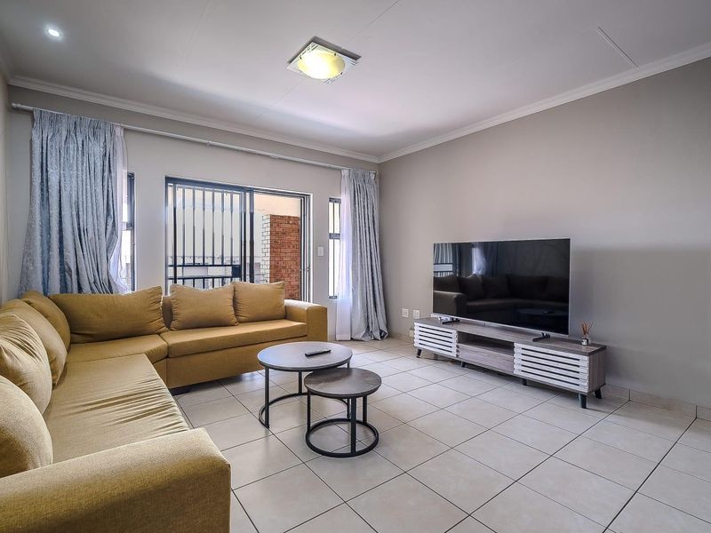 2bed 2bath for sale - Photo 2