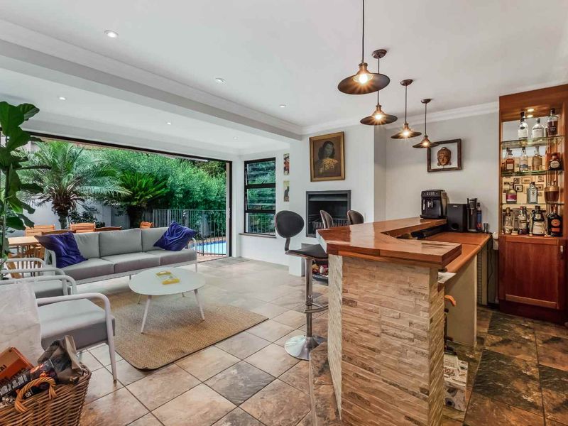 Stunning 3 Bedroom Home For Sale in Fourways - Photo 7