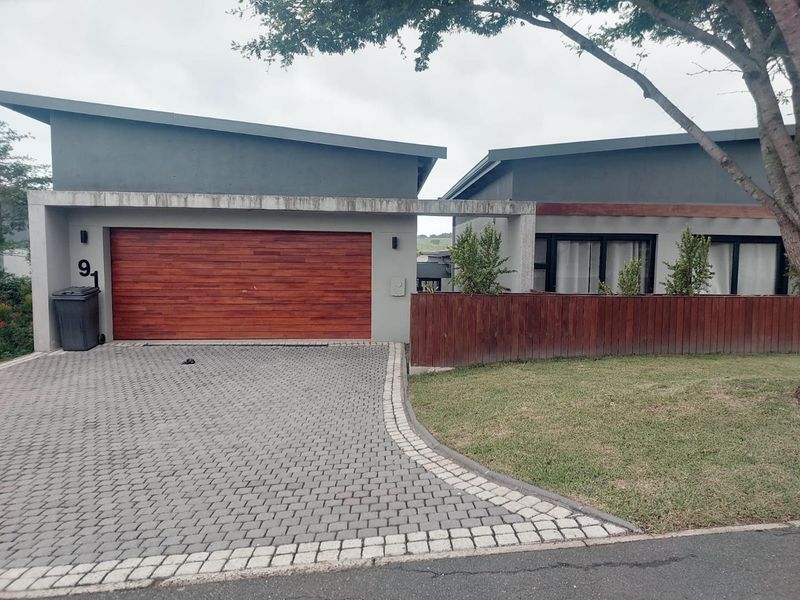 Beautiful Home For Rental in Palm Lakes Estate - Photo 2