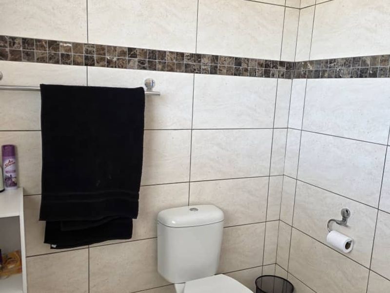 2 Bedroom duplex townhouse. - Photo 10