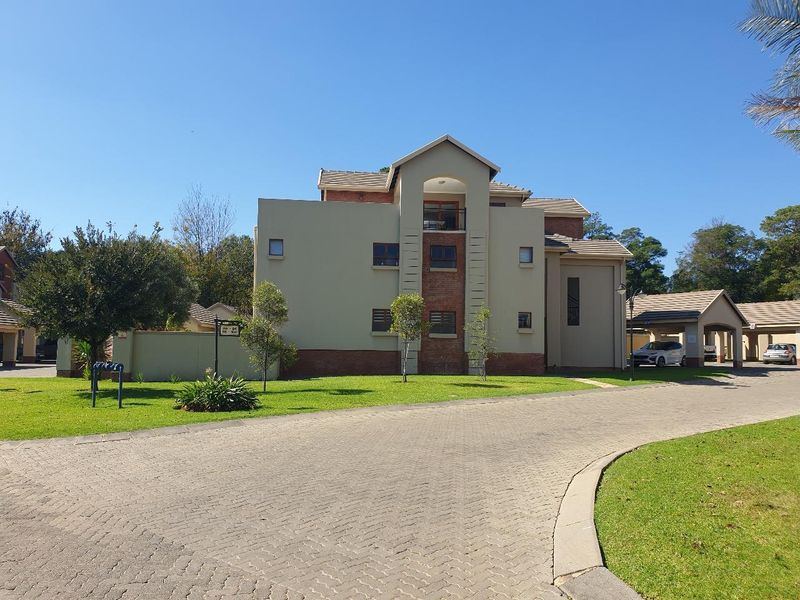 Two-Bedroom First Floor Apartment with a Loft for Sale in Waters Edge, Benoni - Photo 2