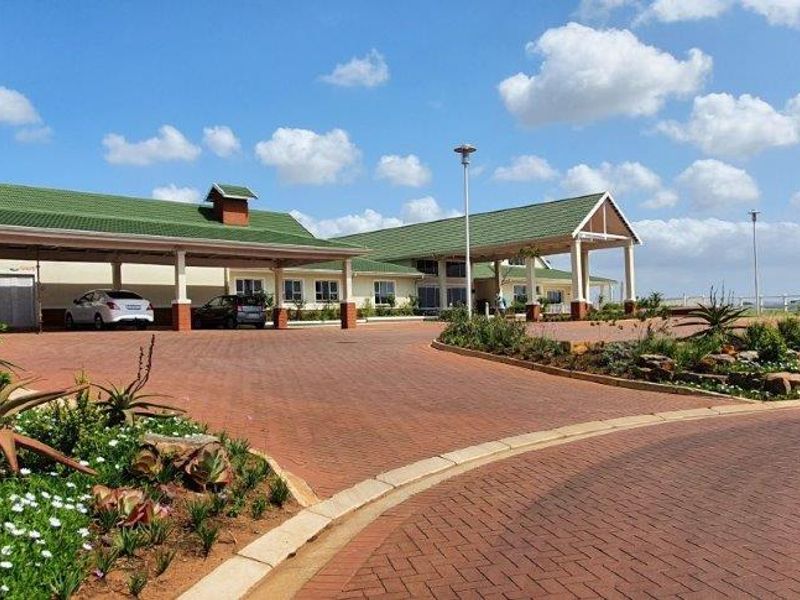 BEST BUY IN KINDLEWOOD RETIREMENT ESTATE - Photo 2