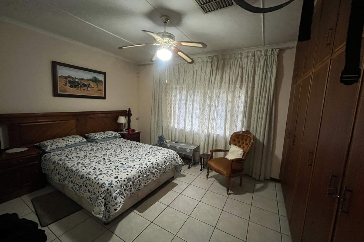 Lovely family home in a sought-after area. - Photo 3