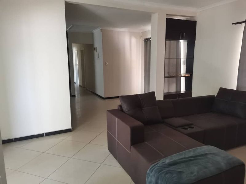 Hochland Park N$ 3 000 000.00 - Photo 5