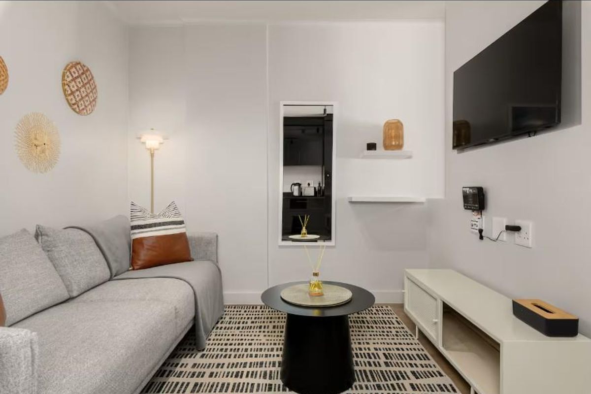 Beautiful Apartment with Breathtaking views - Photo 3