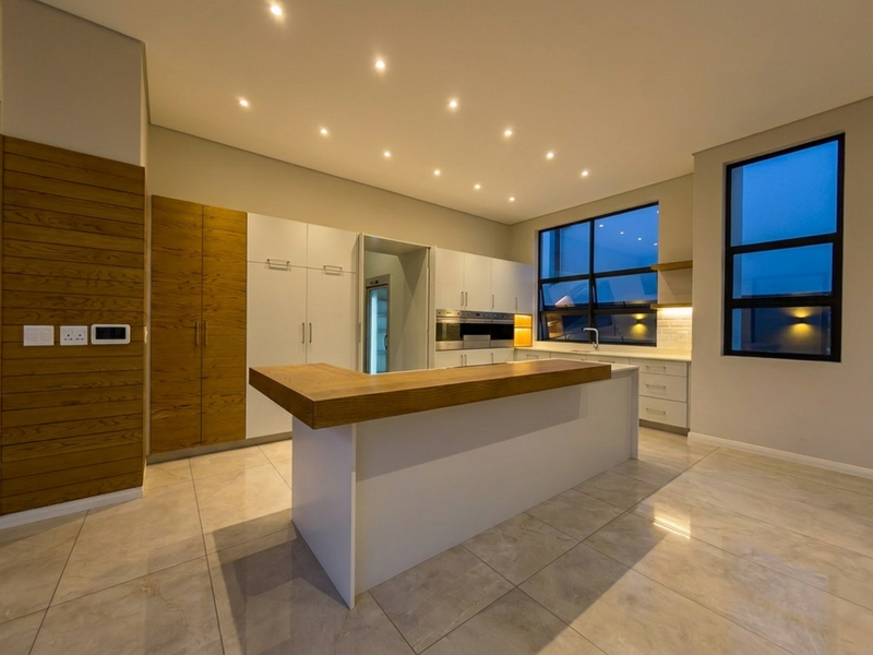 A Grand Statement of Luxury and Scale in Steyn City - Photo 7