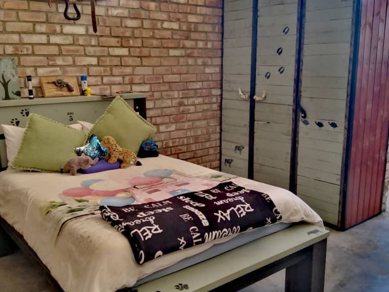 FOR SALE Guest/ Game Farm - Photo 6