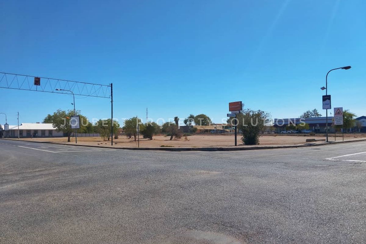 PRIME LOCATED ERF FOR SALE IN MARIENTAL - NAMIBIA - Photo 3