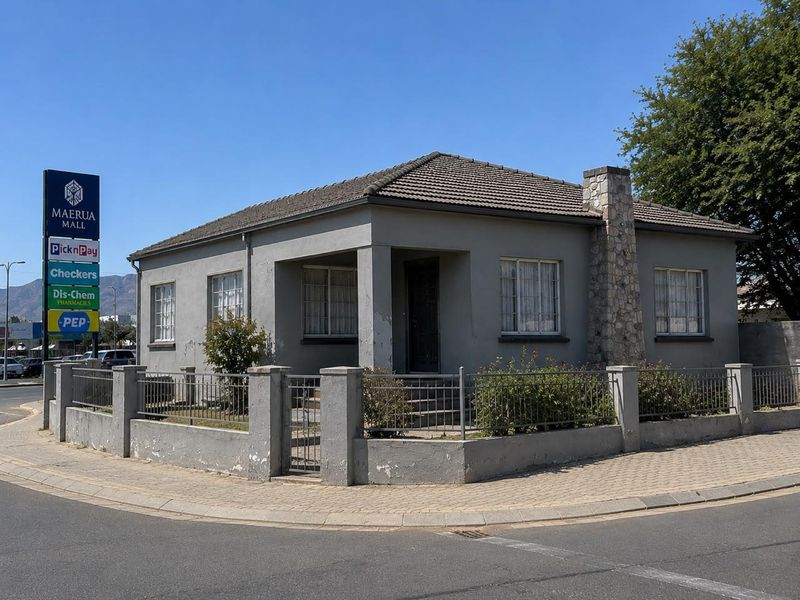 COMMERCIAL PROPERTY FOR SALE - Photo 1