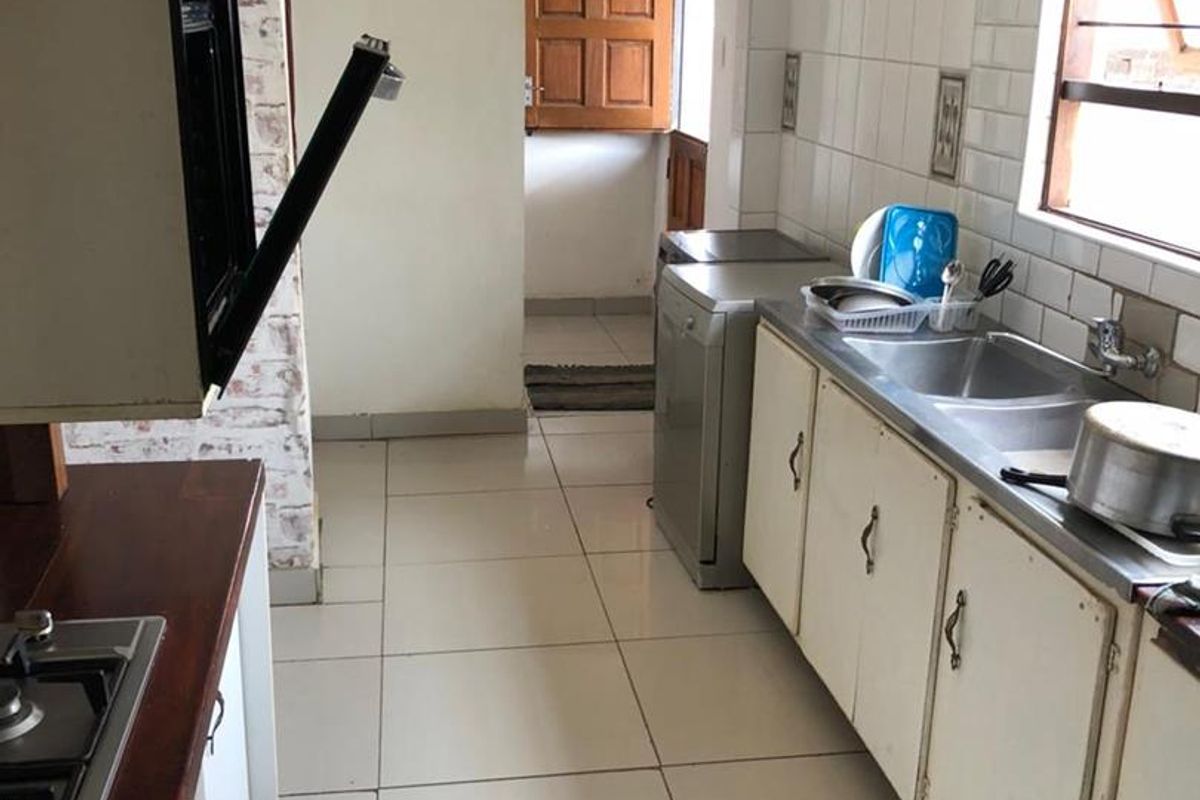 3 Bedroom House In Soshanguve XX - Photo 4