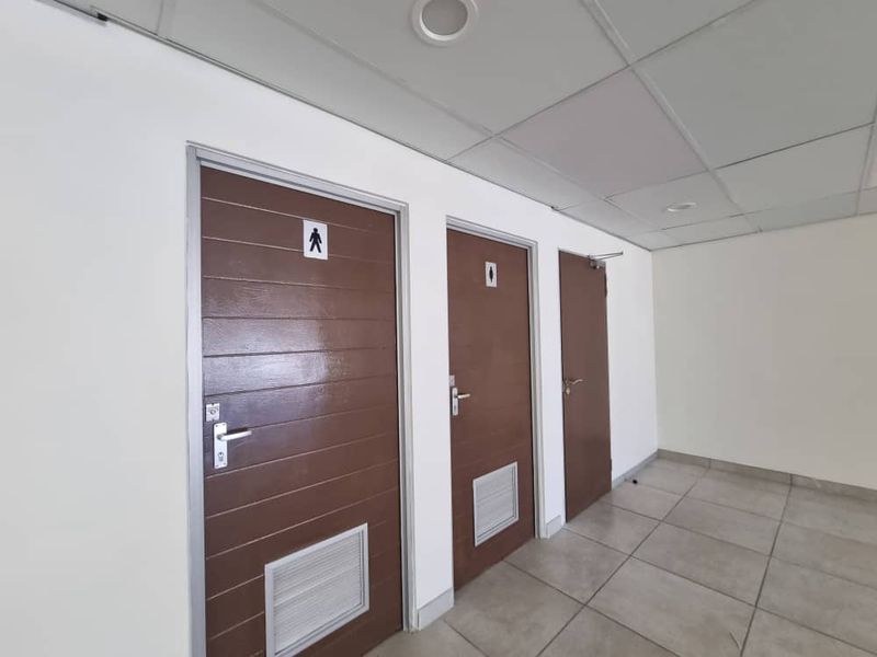 AAA-Grade Offices To Let | Klein Windhoek - Photo 5