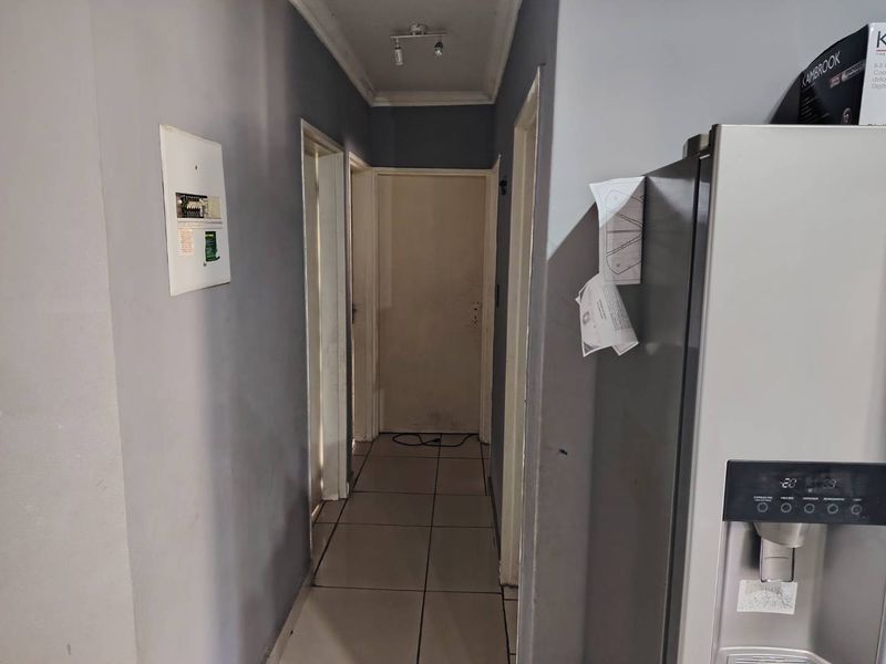 3-Bedroom Ground Floor Unit in Oakwood Complex Benoni – Excellent Value for Families or Investors - Photo 5