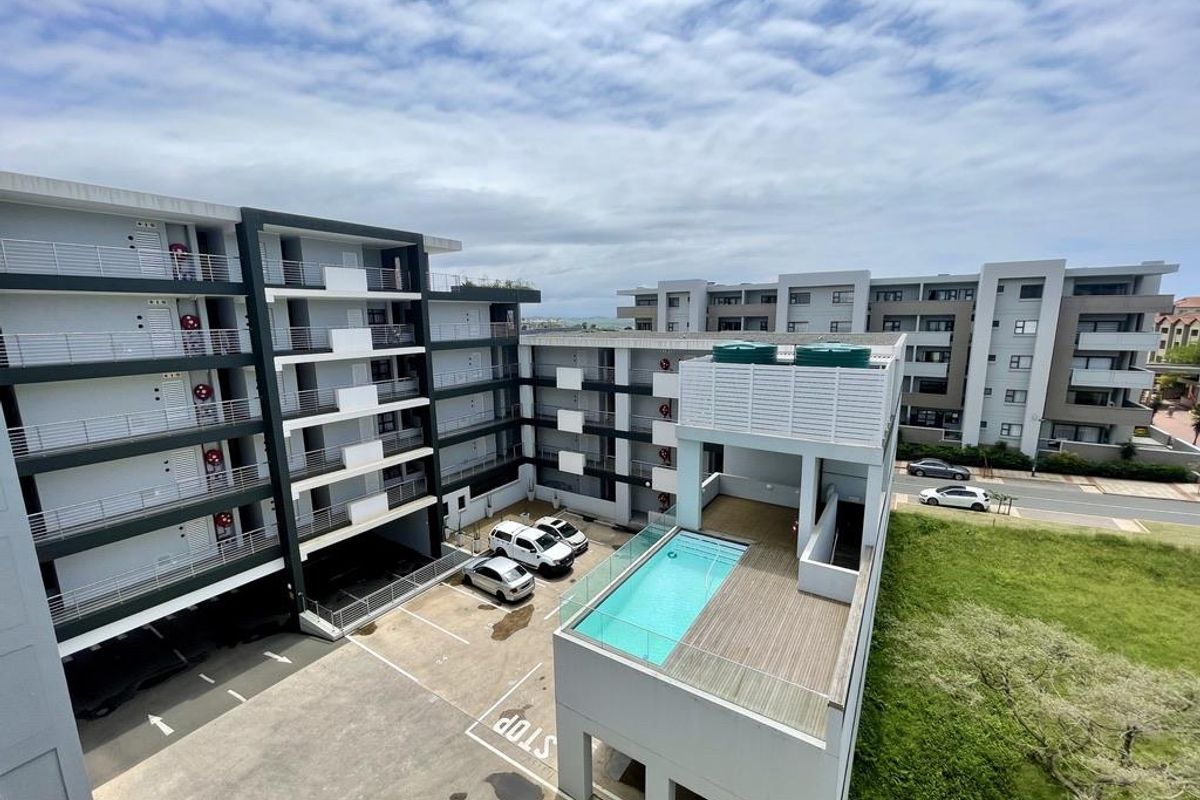 Hendra - Bright and Spacious 2-Bedroom Apartment in Umhlanga Ridge – A Prime Investment Opportunity - Photo 2