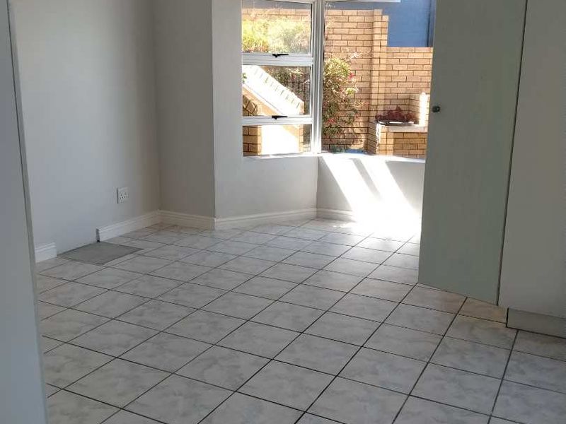 2 Bedroom for rental - Photo 10