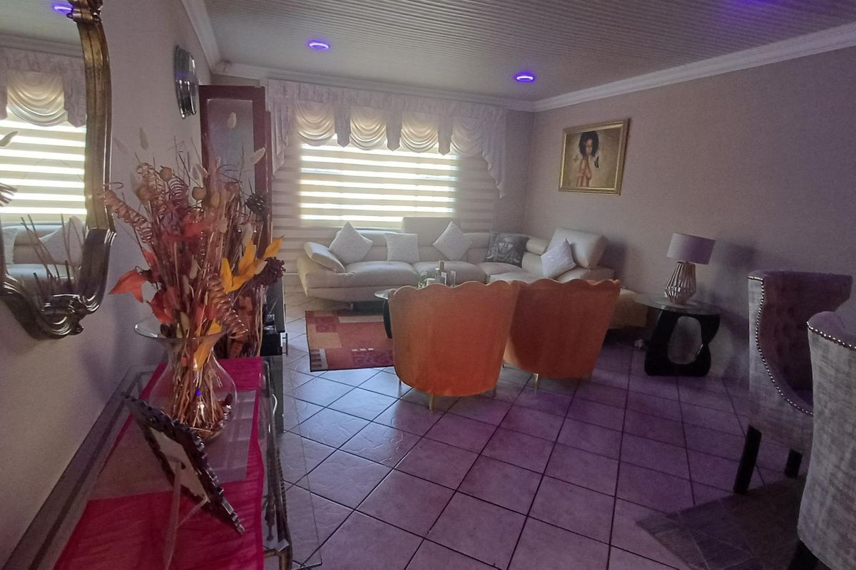 Space to spread out - Photo 5
