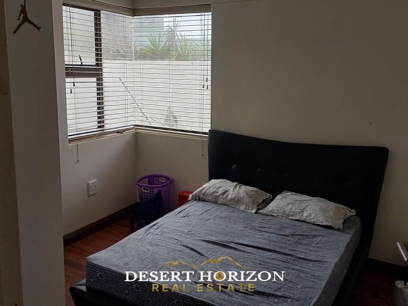 Walvisbay, Meersig | Beautiful Family Home For Sale - Photo 8