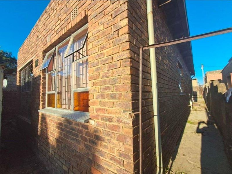 2 Bedroom House In Ivory Park Ext 08 - Photo 9