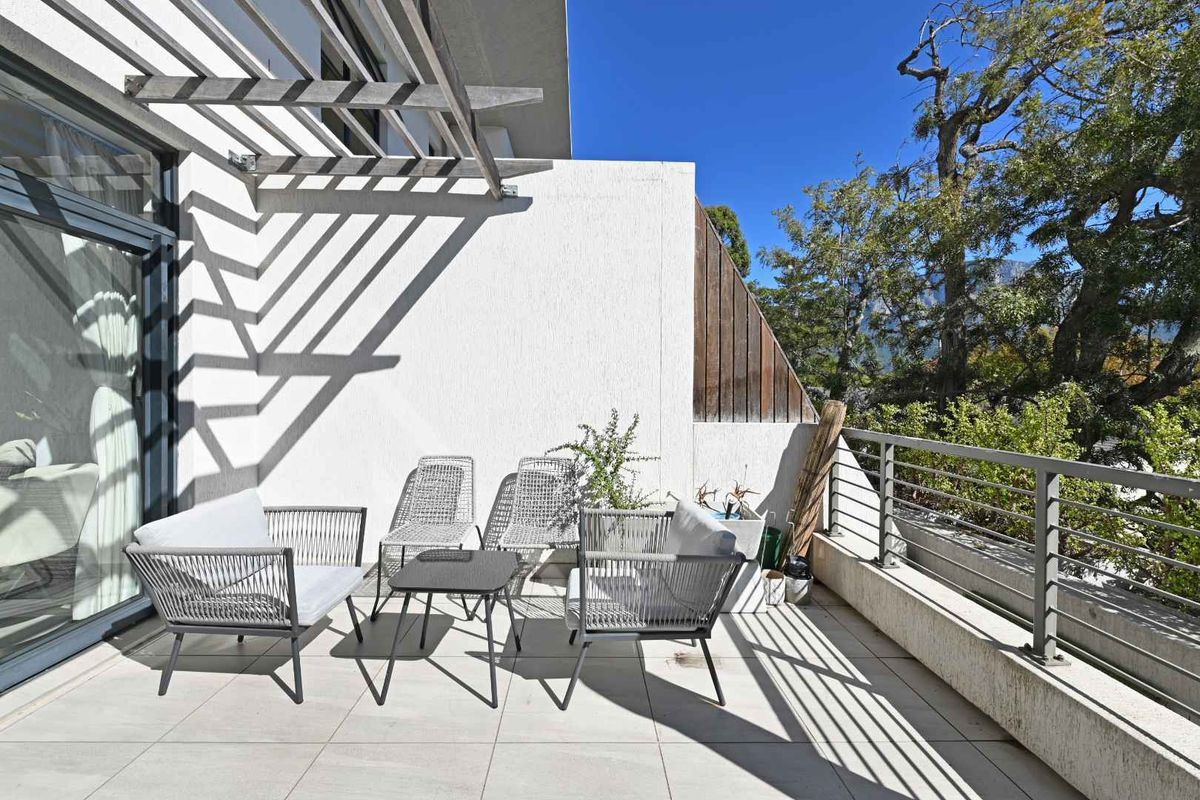 Light-Filled North-Facing Duplex with Mountain Views | Kenilworth Upper - Photo 2