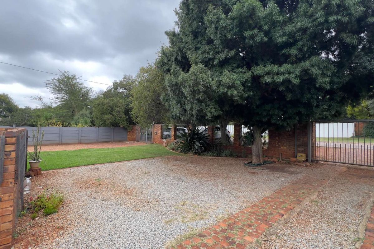 Highly sough after muliti purpose property - Photo 5