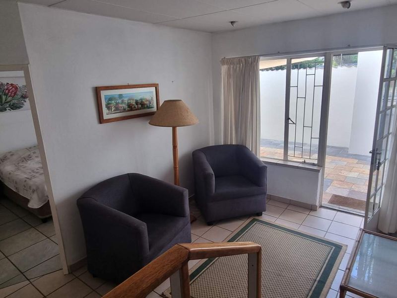 Spacious 1 Bedroom, 1 Bathroom Furnished Garden Flat for Rent - Photo 6