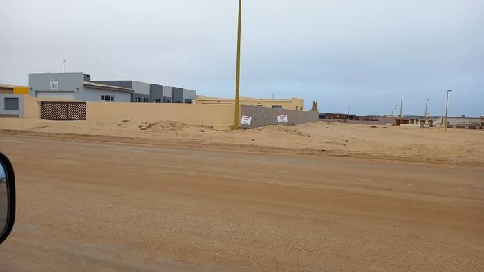 Property #1421967, Vacant Land Residential For Sale in Henties Bay Central