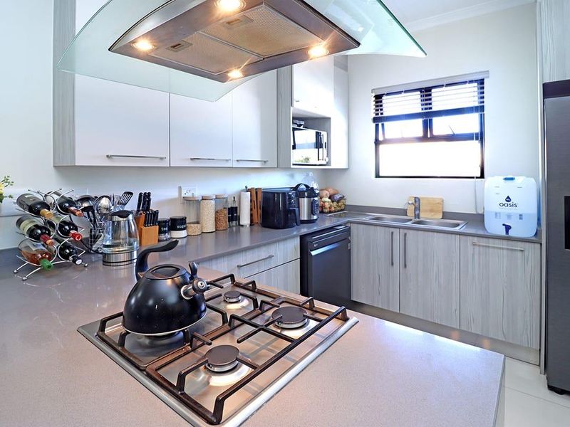 3bed 2 bath - Photo 7