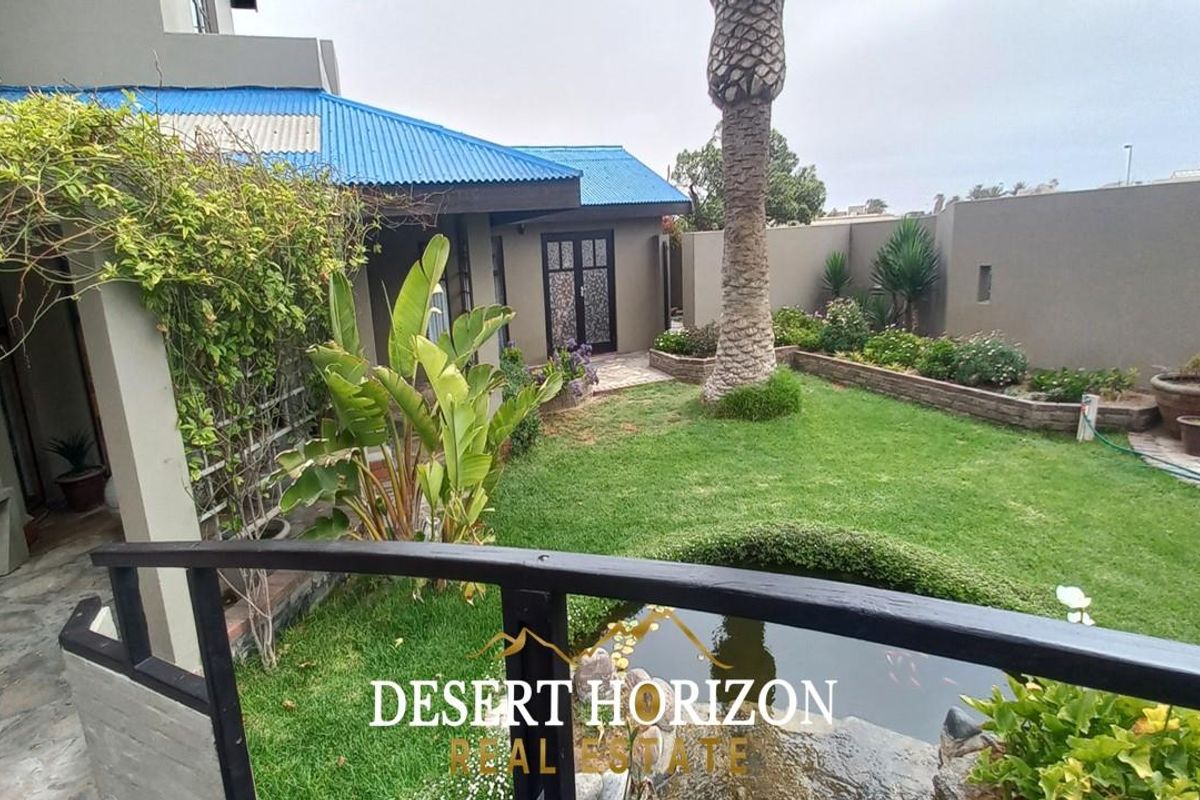 Walvisbay, Meersig | Beautiful Home / investment opportunity For Sale - Photo 4