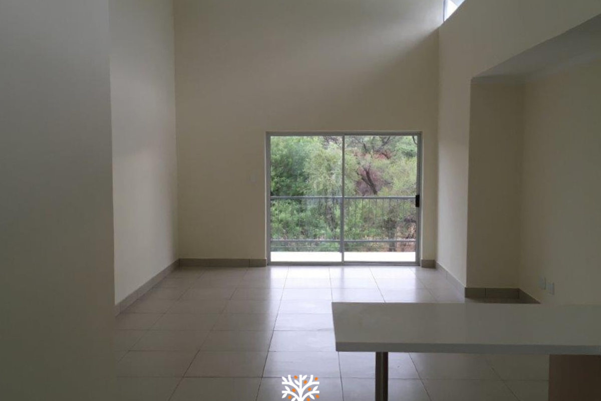 2-Bedroom Apartment For Sale | Elisenheim - Photo 4