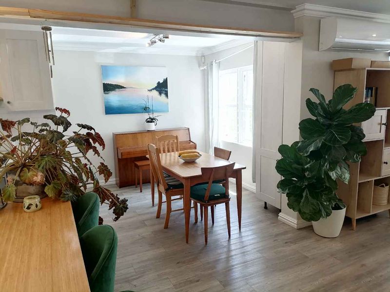 Double-Story Townhouse in the Heart of Rondebosch - Photo 9