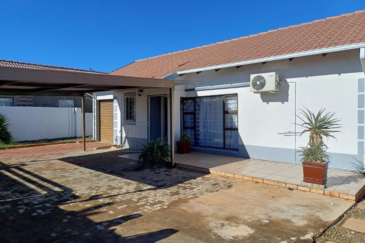 Modern 3 bedroom house - Photo 2
