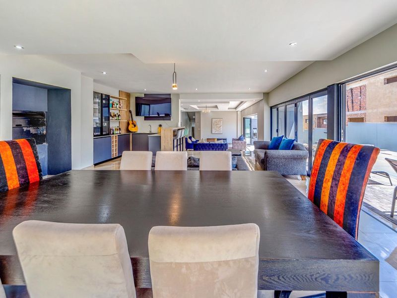 Five Bedroom Home for Rent In Waterfall Country Estate. - Photo 9