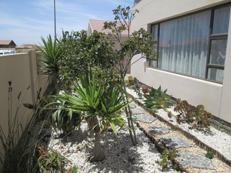 Modern double storey house close to all amenities - Photo 7