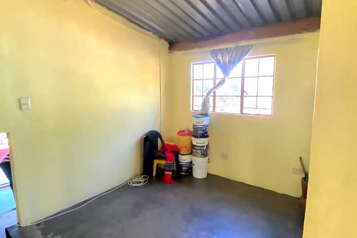 HOUSE FOR SALE - Photo 5