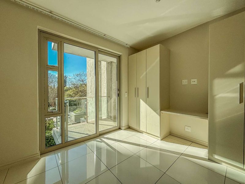 Chic 2 Beds in Rosebank’s Hottest Spot – The Tyrwhitt - Photo 6