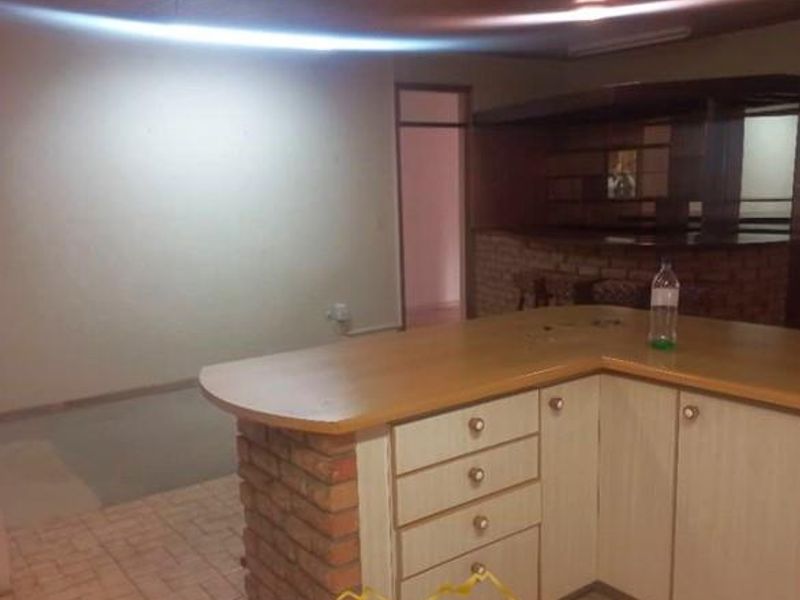 Walvisbay , Namibia | Family home for sale - Photo 7