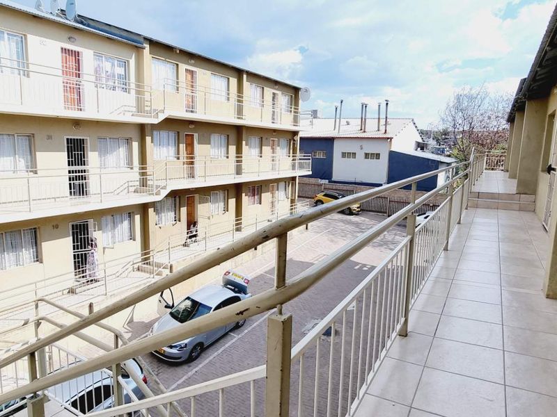 Okuryangava flat Omungeindi court - Photo 7