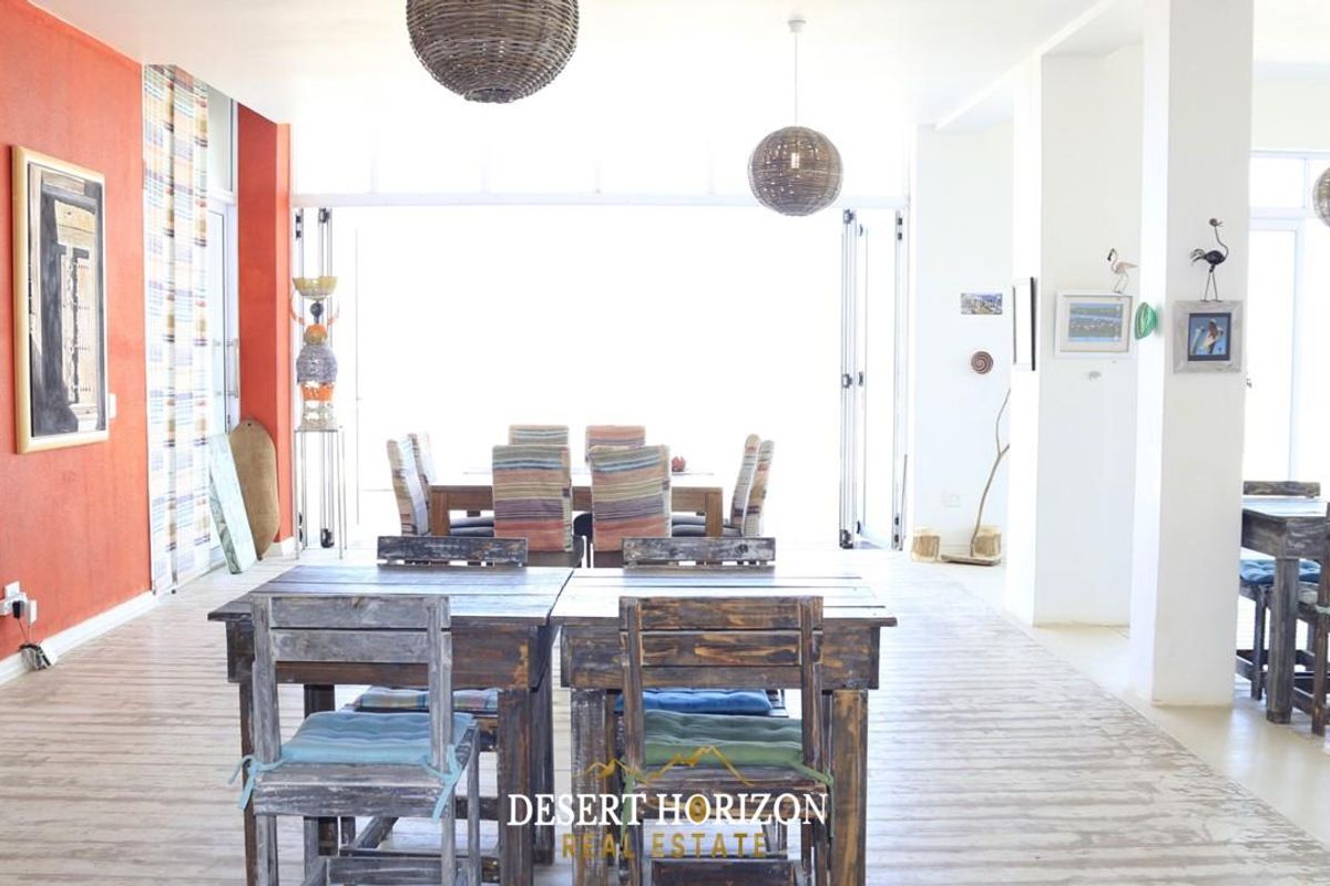 Swakopmund, Vogelstrand | For Sale-Stunning Beachfront 10 Bedroom Guesthouse - Photo 5