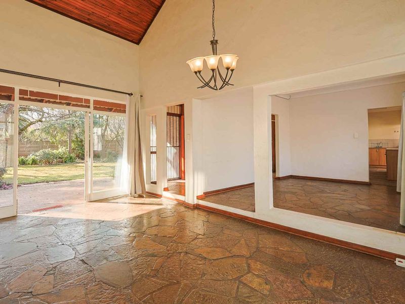 3 Bedroom Family Home in the Heart of Murrayfield - Photo 4