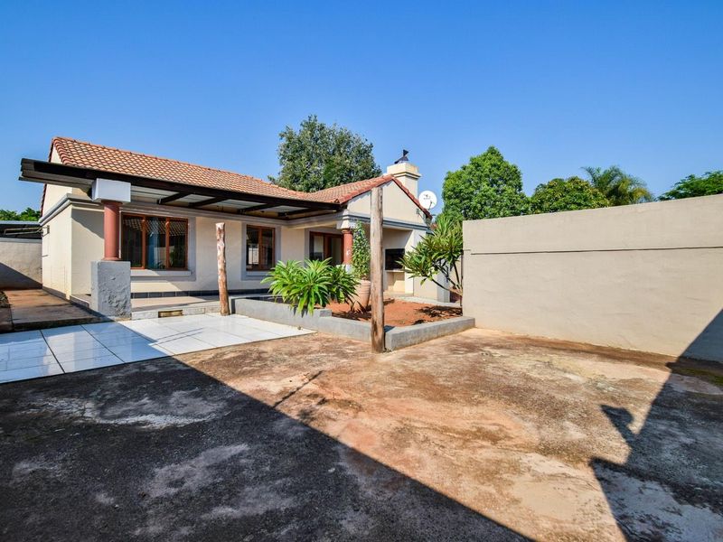 Two bedroom, full-title home in security estate - Willow Park Manor - Photo 6